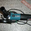 Углошлифовальная машина MAKITA 9558 HNK